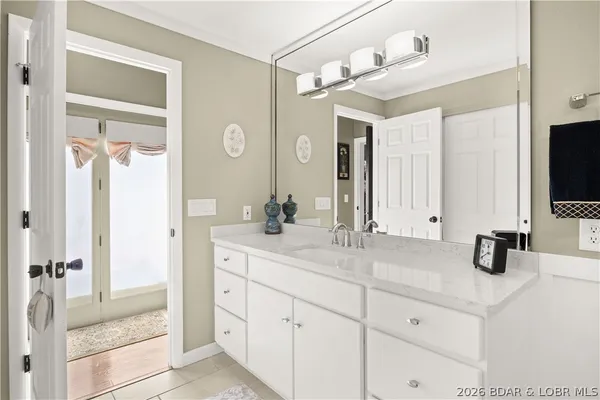 $560,000 | 475 Woodland Point, Linn Creek, MO 65052