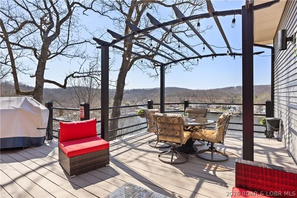 $560,000 | 475 Woodland Point, Linn Creek, MO 65052