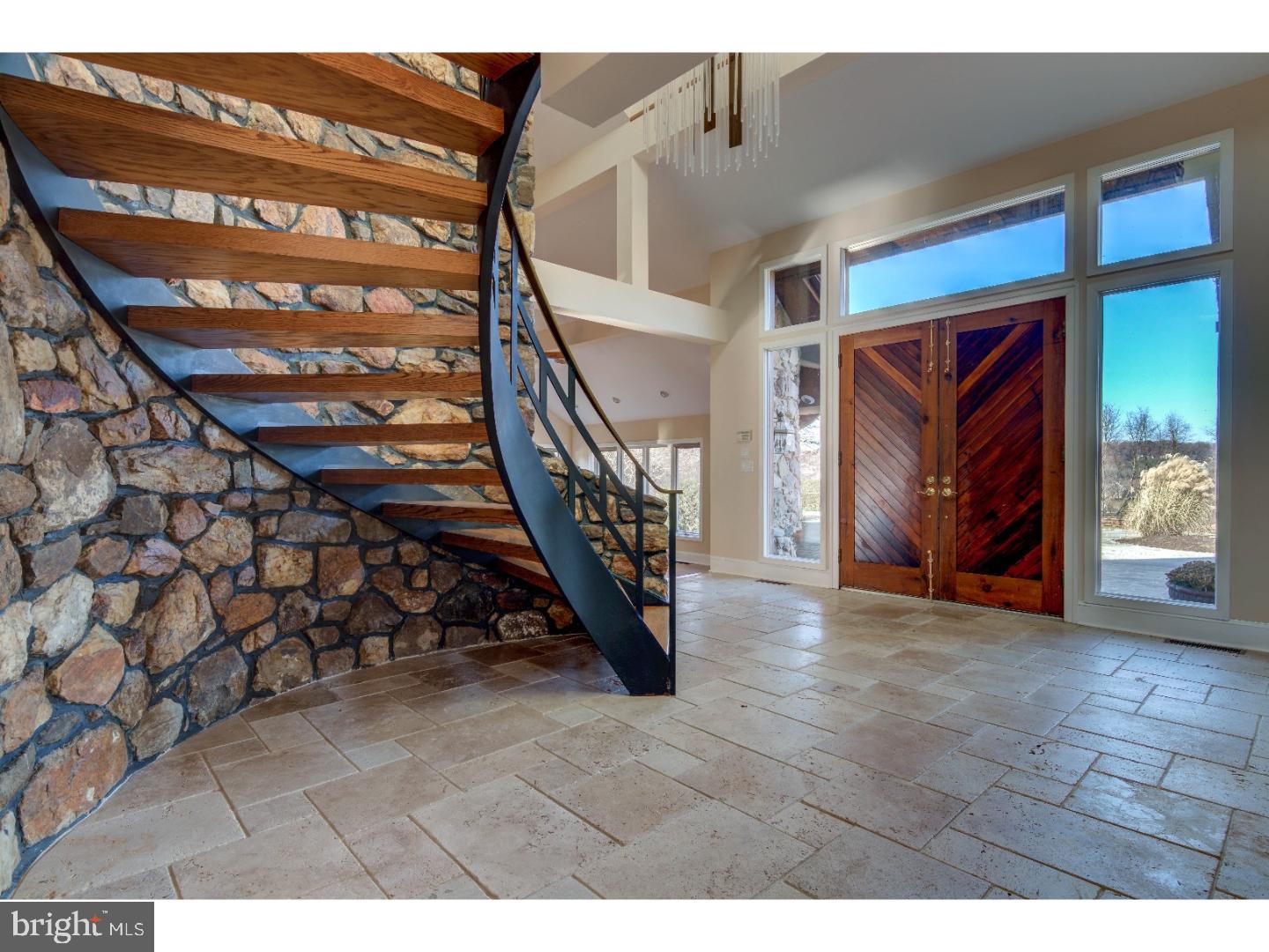 155 Watson Mill Road Landenberg, PA 19350 - Photo 4 of 25 Foyer
