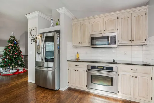 $420,000 | 705 South Spruce Circle, Gardner, KS 66030