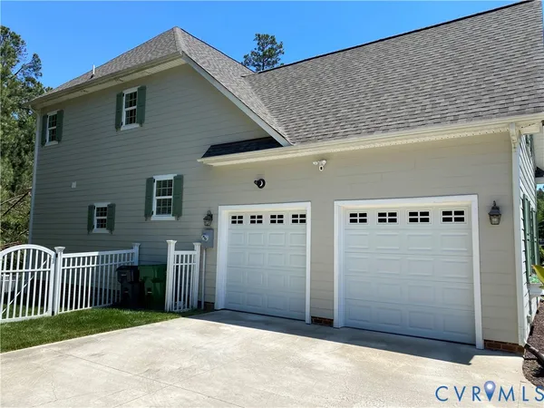 $730,000 | 1512 Anchor Landing Drive, Chester, VA 23836