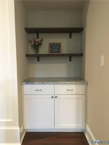 a close view of washer and dryer