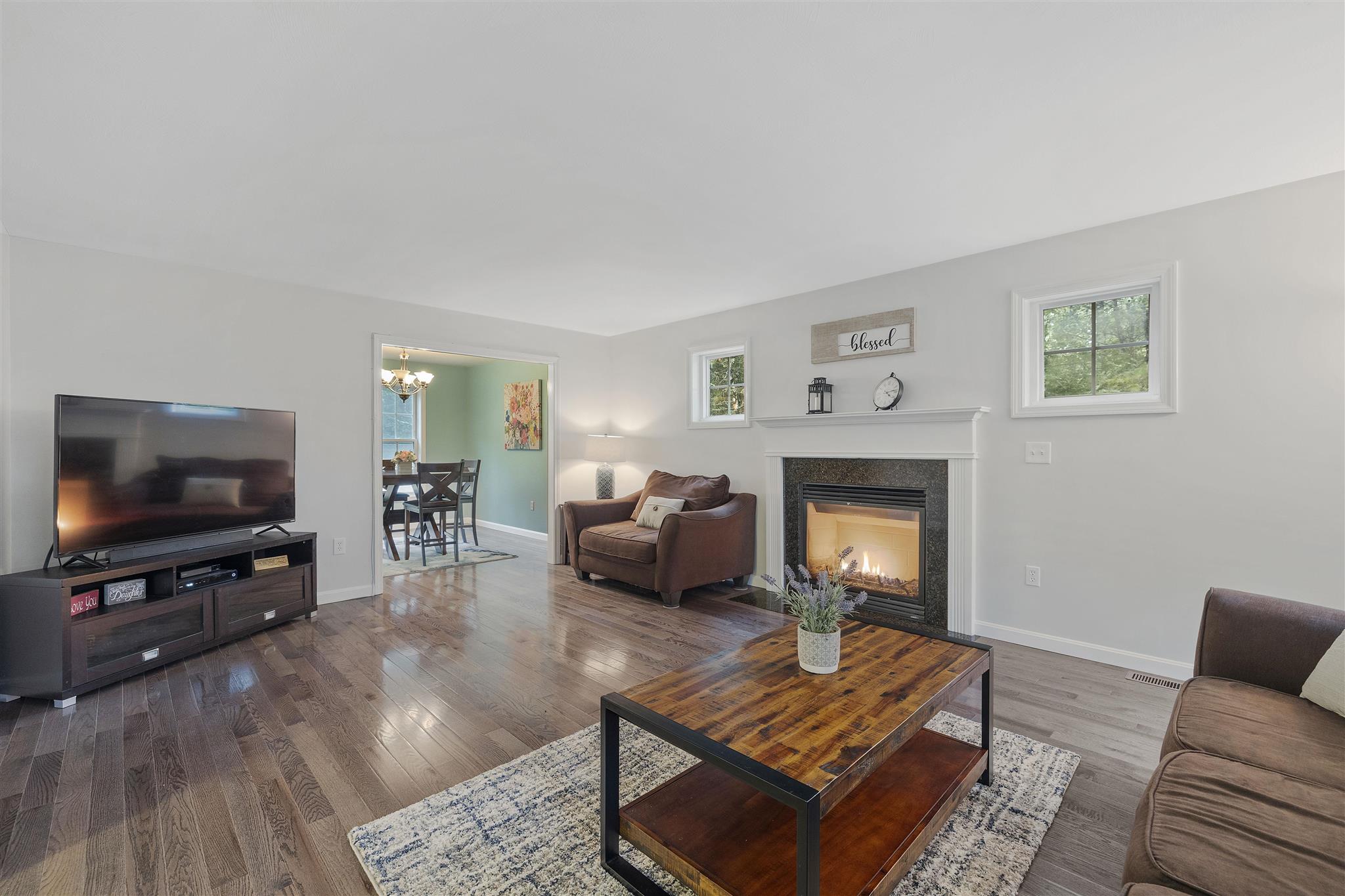 1171 Mammoth Road, Unit B Pelham, NH 03076 - Photo 22 of 40