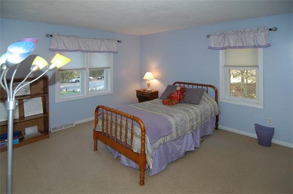 1996 Bay Road Stoughton, MA 02072 - Photo 13 of 23