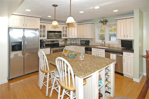 1996 Bay Road Stoughton, MA 02072 - Photo 3 of 23