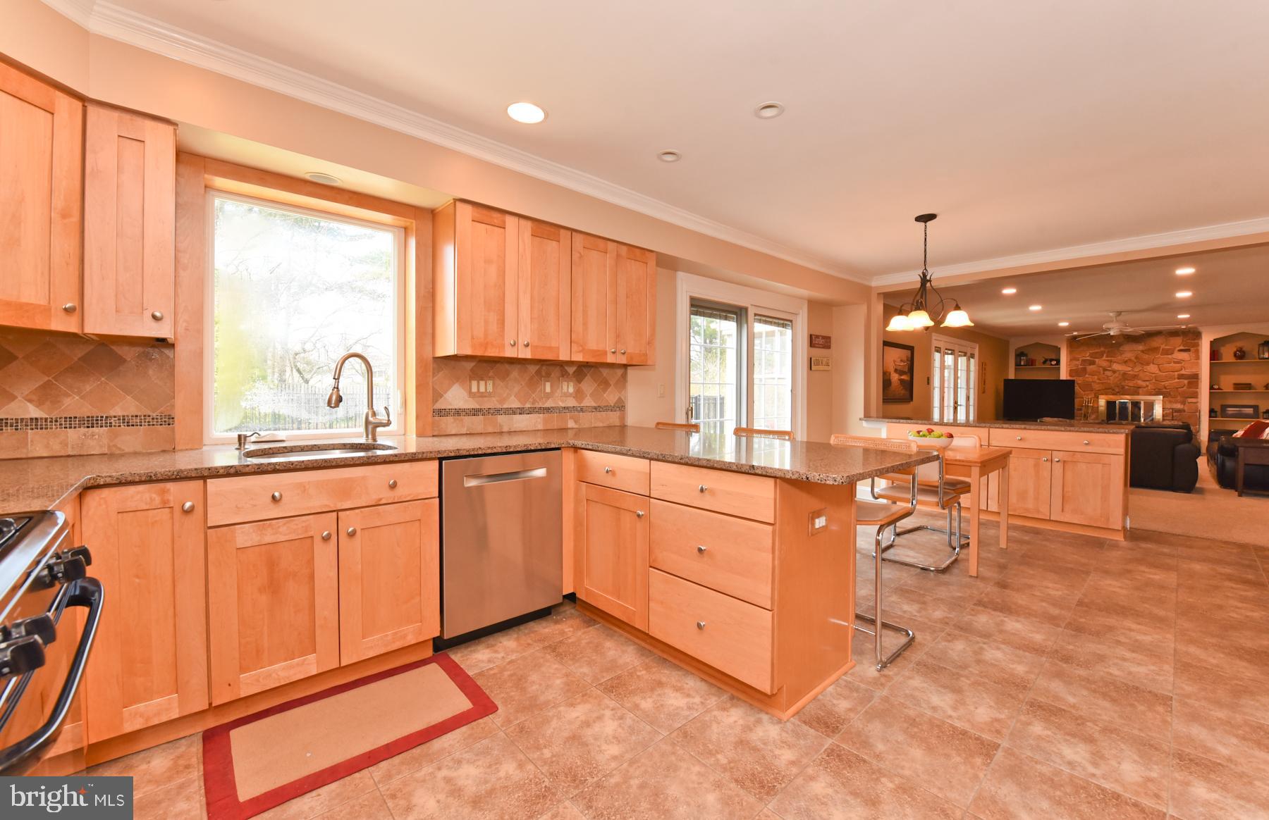 369 Ramsey Road Yardley, PA 19067 - Photo 11 of 32 Gallery Image 11