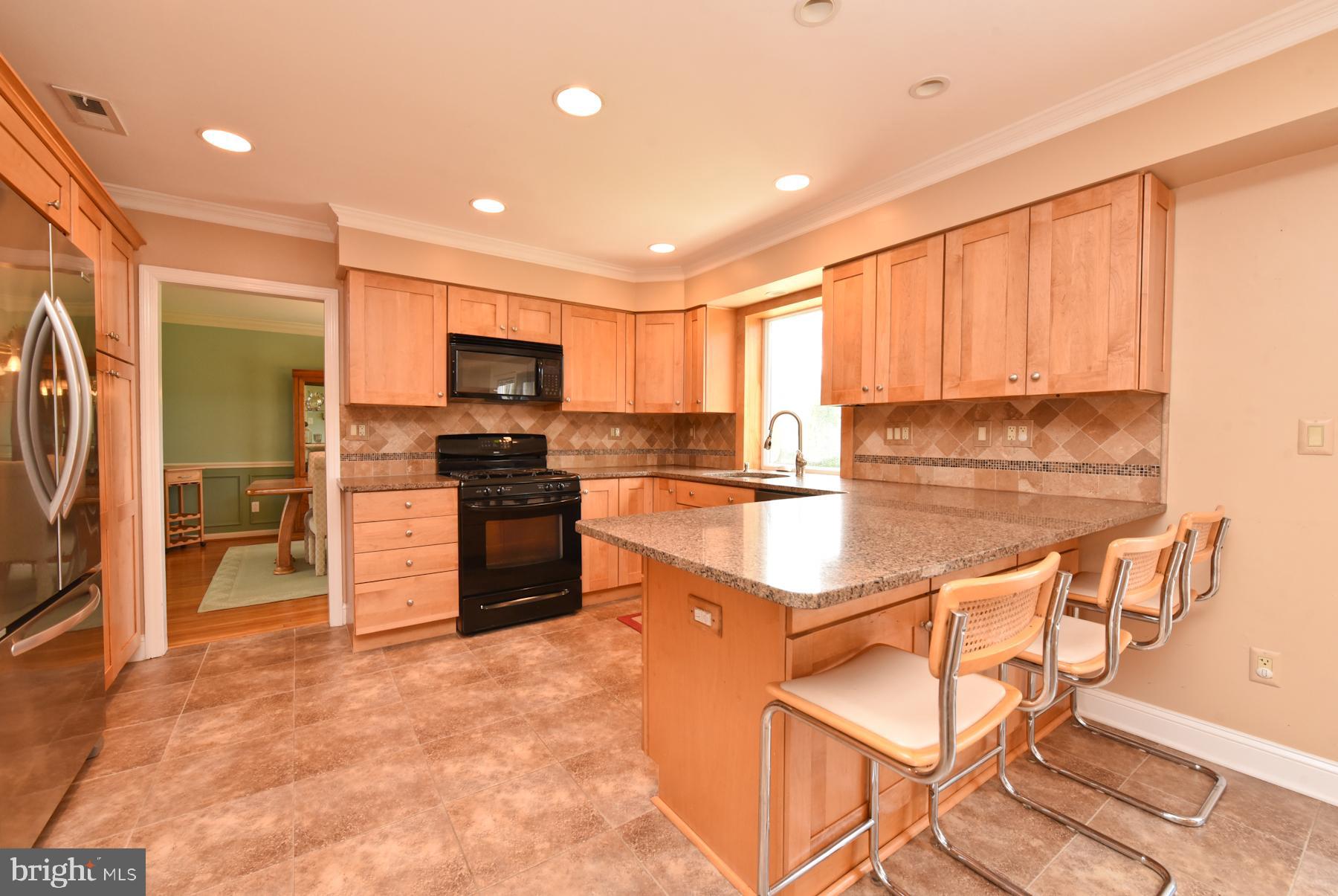369 Ramsey Road Yardley, PA 19067 - Photo 12 of 32 Gallery Image 12