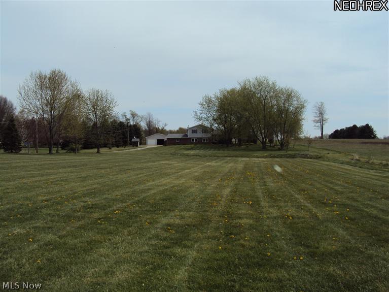 12261 Springfield Road New Springfield, OH 44443 - Photo 10 of 11