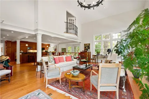 $1,395,000 | 739 Chestnut Road, Sewickley, PA 15143