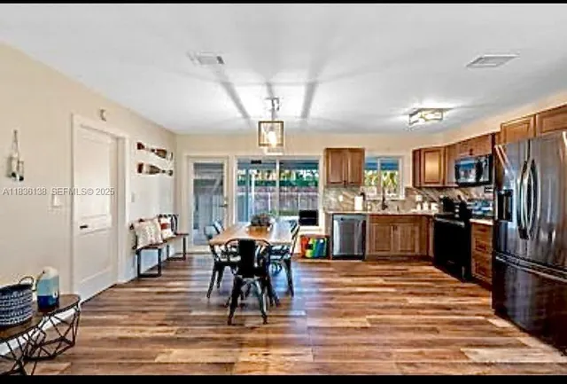 $6,500 | 2233 Southeast 13th Street, Unit 2233, Pompano Beach, FL 33062