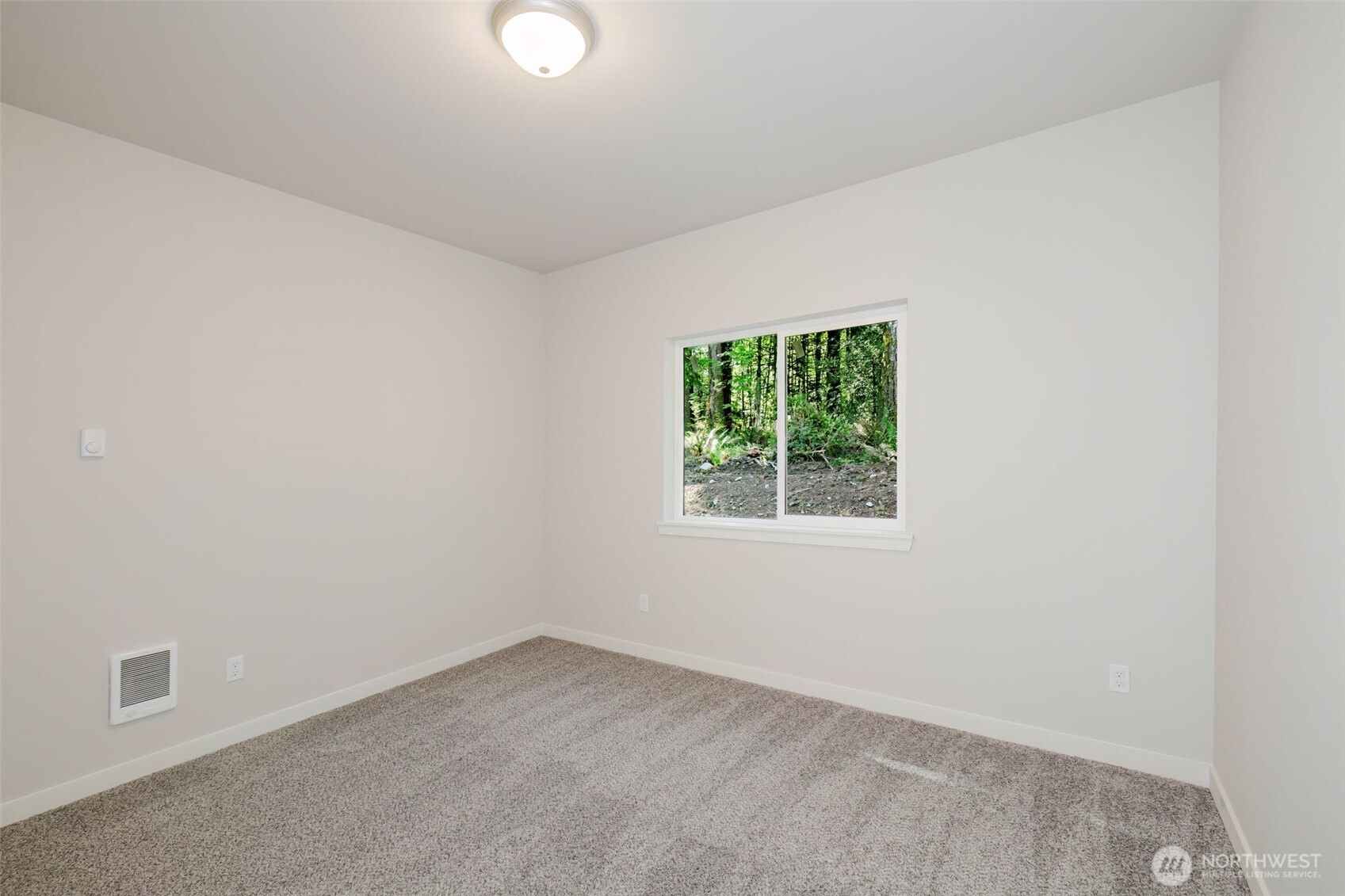 61 East Olyview Road Grapeview, WA 98546 - Photo 18 of 40
