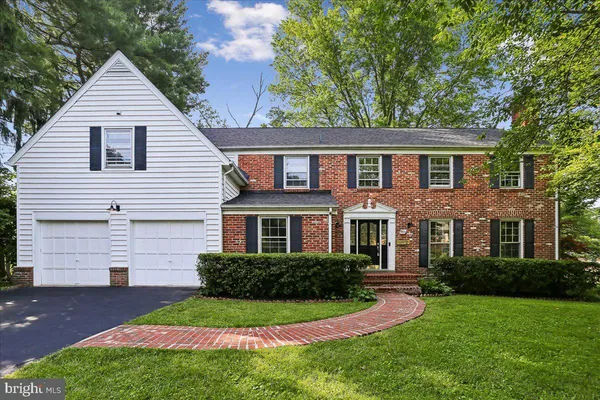 $769,900 | 9812 Canal Road, Montgomery Village, MD 20886
