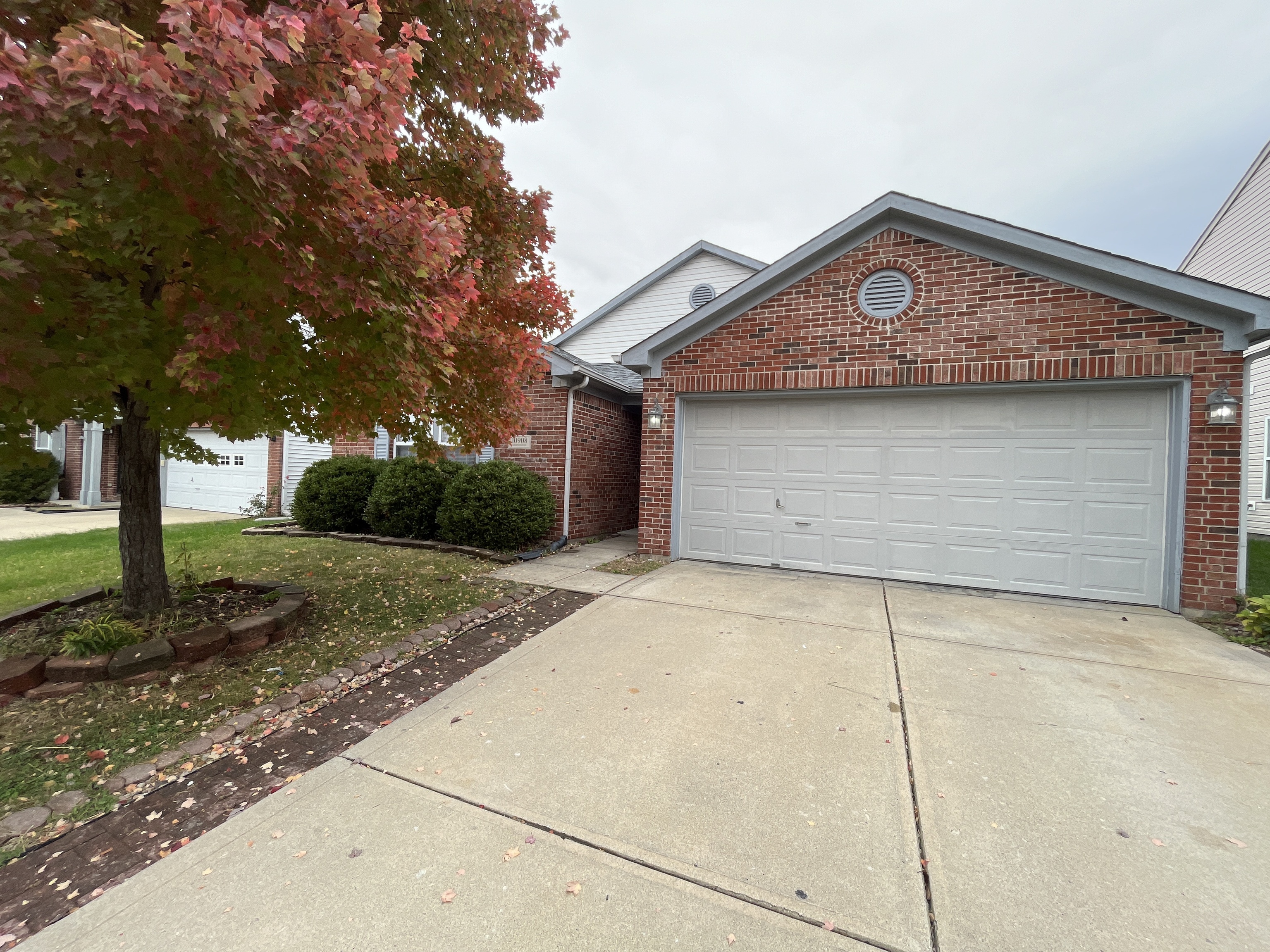 10908 Delphi Drive Camby, IN 46113 - Photo 2 of 25