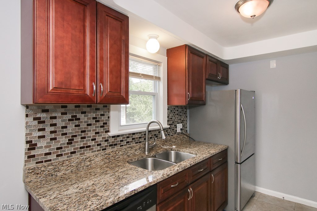 3767 Wallingford Road South Euclid, OH 44121 - Photo 21 of 34