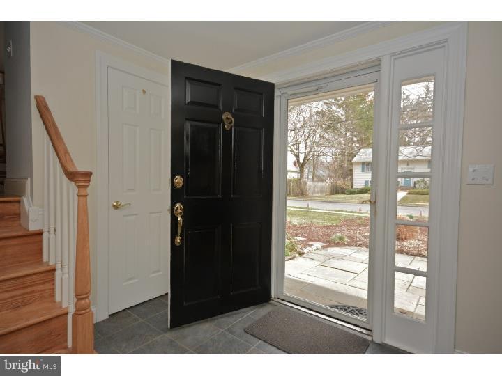 16 Robert Road Princeton, NJ 08540 - Photo 4 of 25