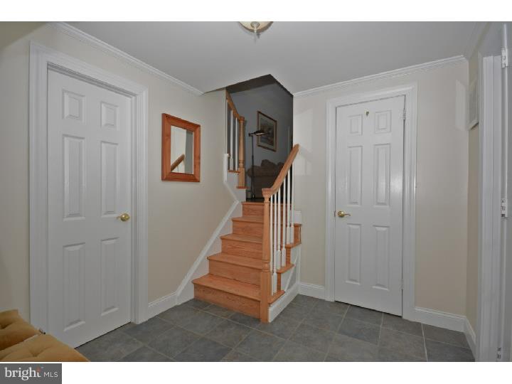 16 Robert Road Princeton, NJ 08540 - Photo 5 of 25