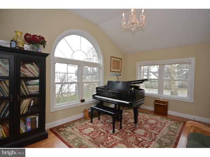 16 Robert Road Princeton, NJ 08540 - Photo 8 of 25