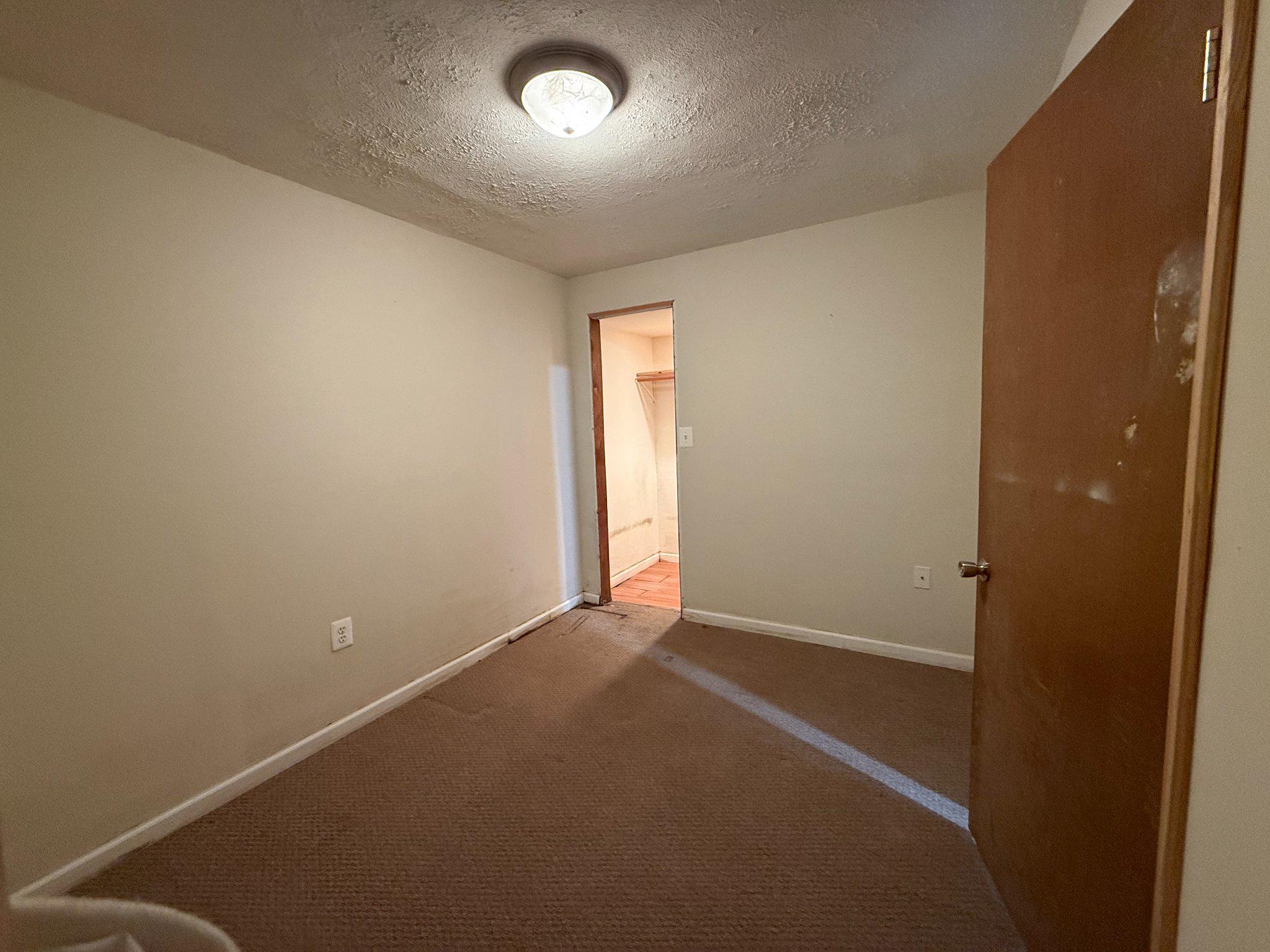 341 West 9th Street Front Royal, VA 22630 - Photo 16 of 21 Lower level room. Office/bedroom #3