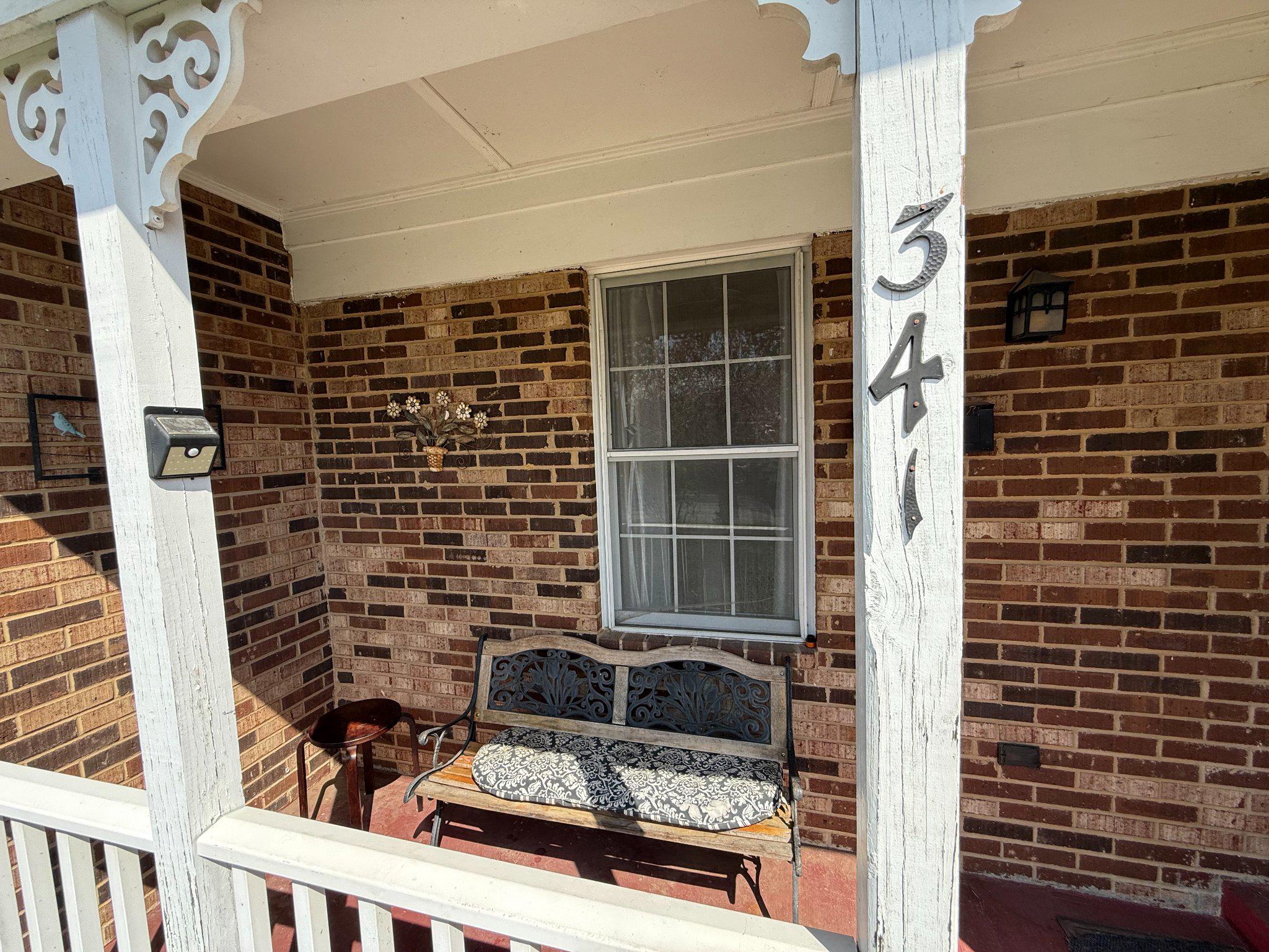 341 West 9th Street Front Royal, VA 22630 - Photo 3 of 21 Cozy place to set and relax.