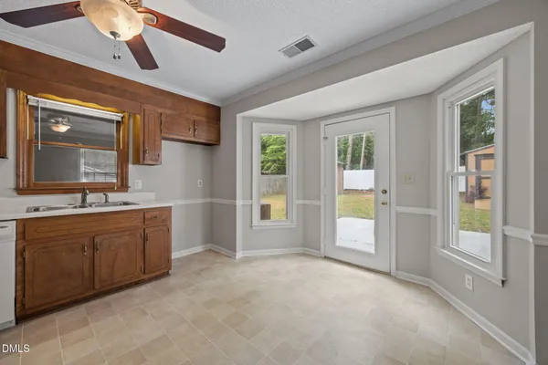 $145,000 | 140 Rollingwood Drive, Dunn, NC 28334