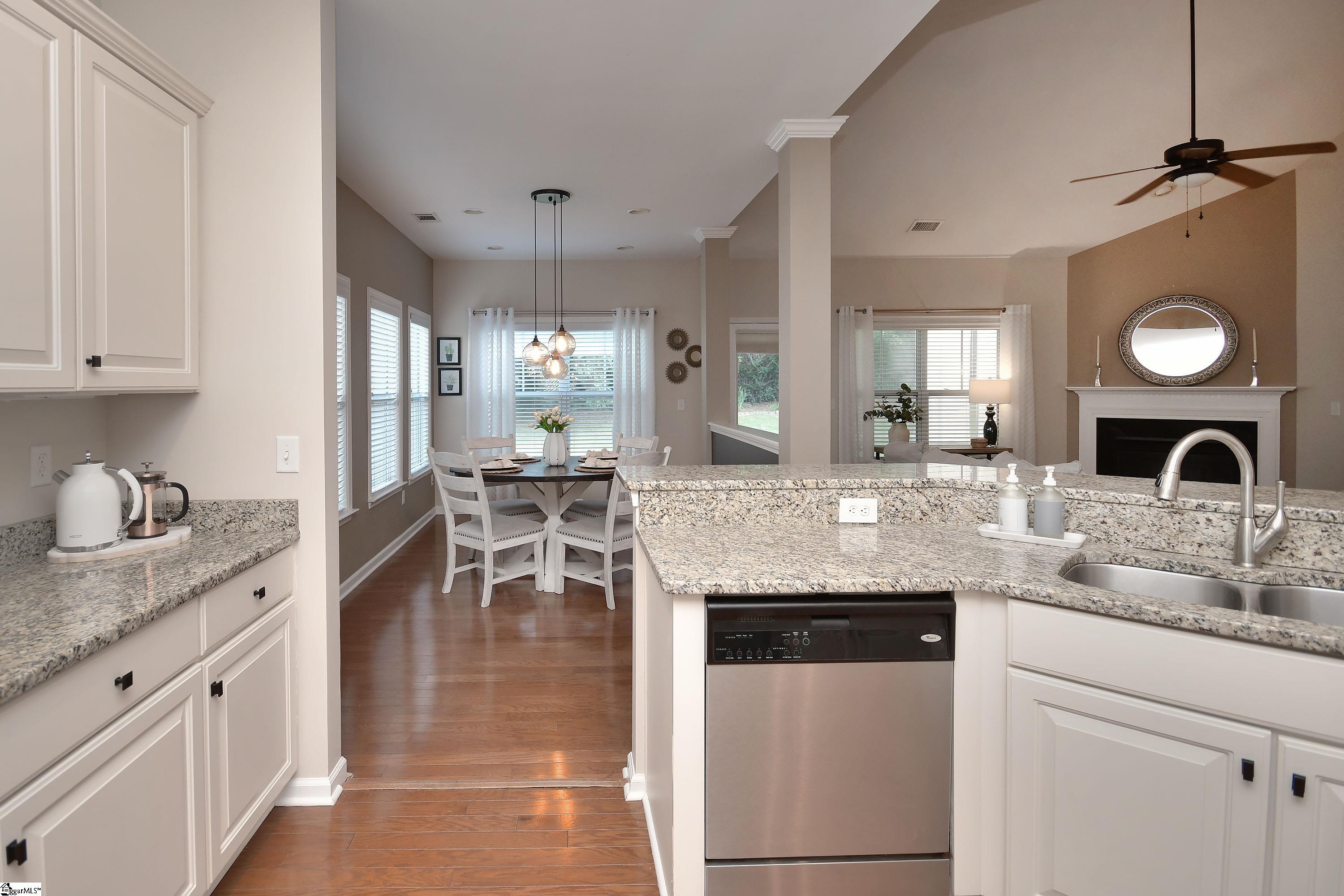 19 Platte Lane Simpsonville, SC 29680 - Photo 5 of 43