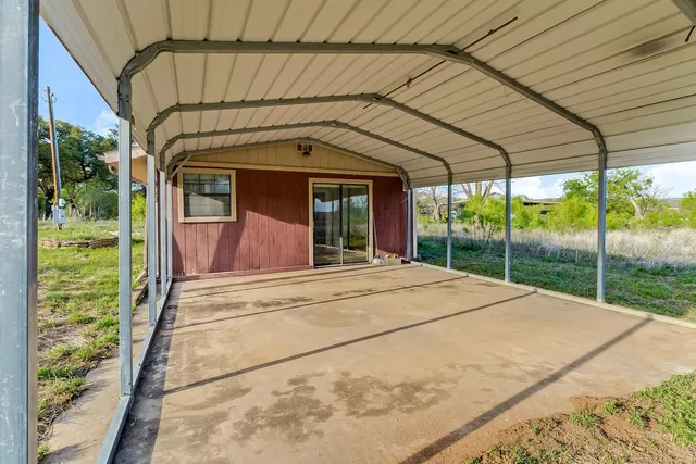 $297,000 | 950 County Road 221, Tow, TX 78672