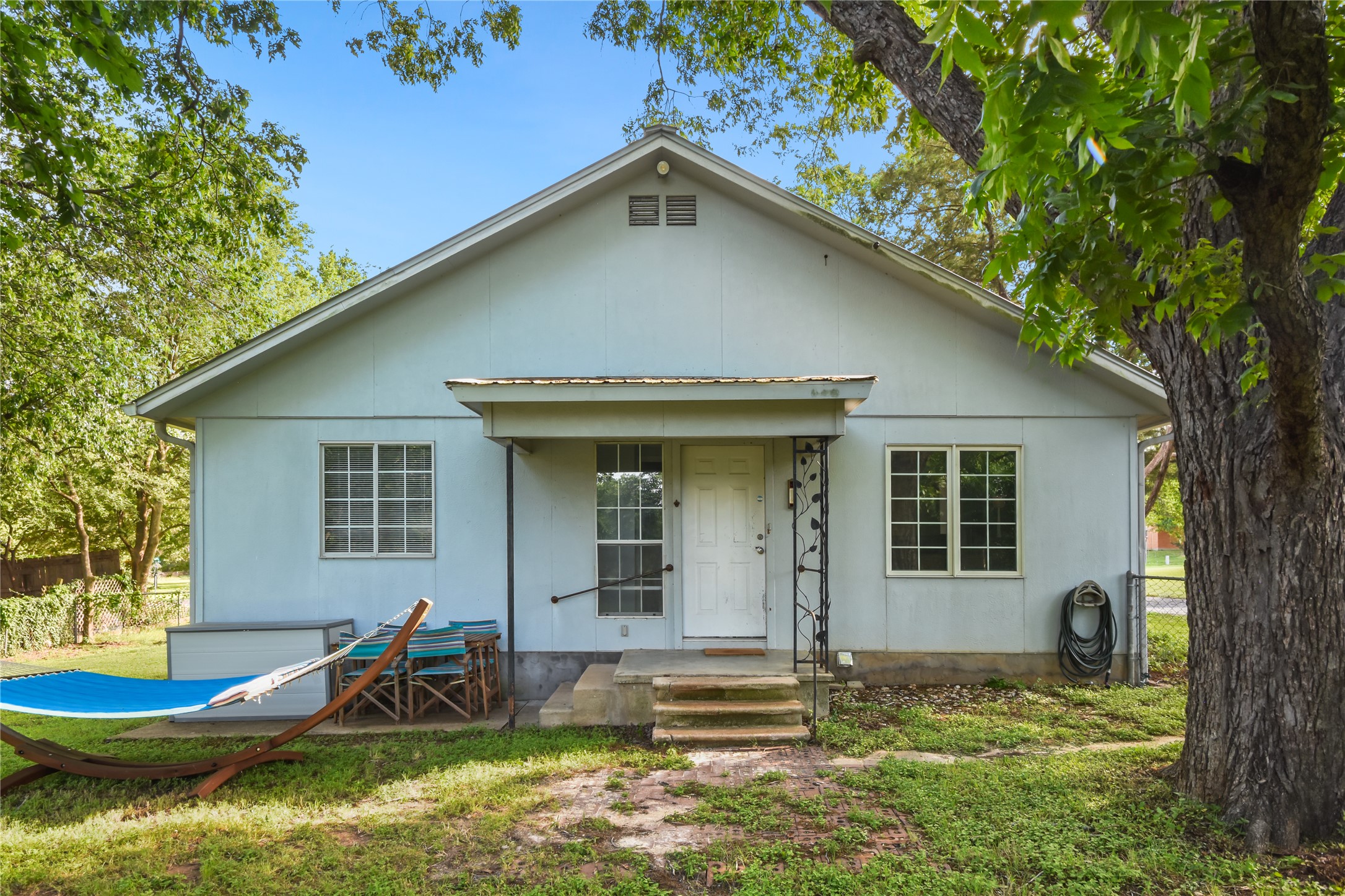 528 Old McDade Road Elgin, TX 78621 - Photo 32 of 40 View of back of home