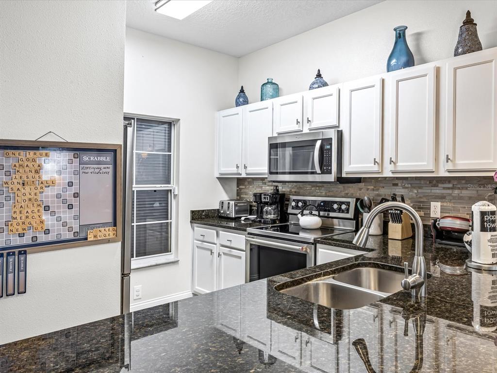 4536 Alberto Circle Kissimmee, FL 34746 - Photo 6 of 29