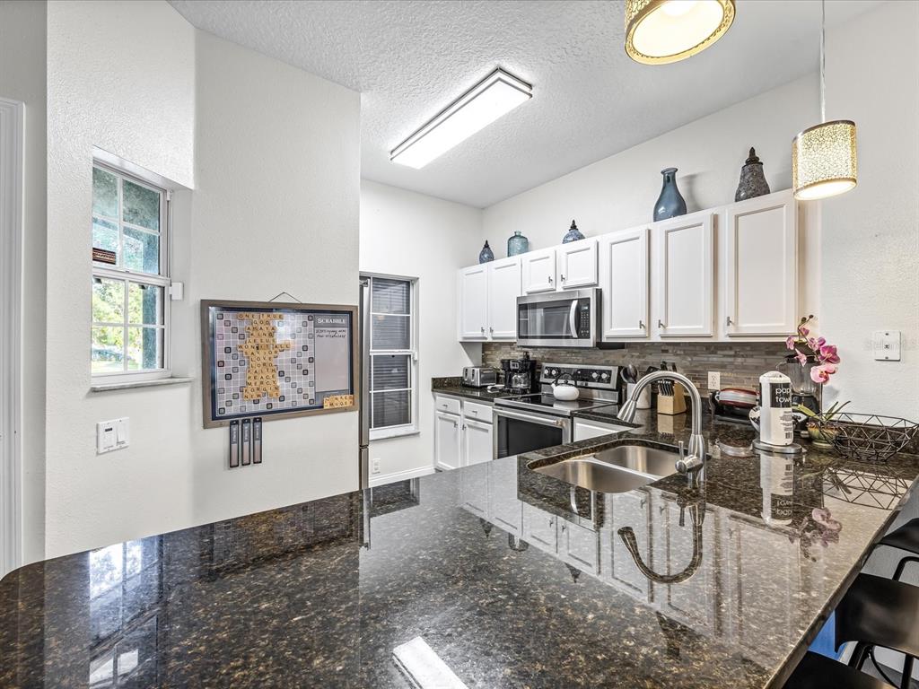 4536 Alberto Circle Kissimmee, FL 34746 - Photo 7 of 29