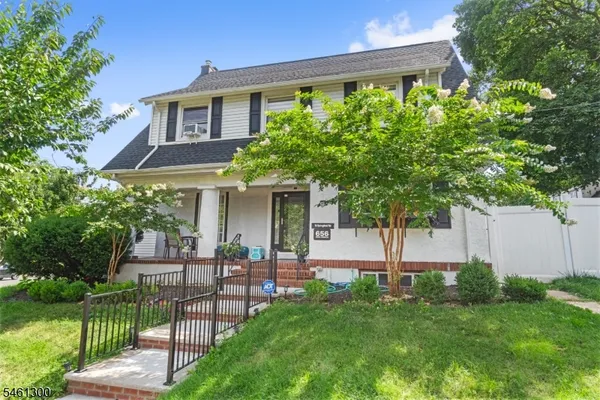 $1,900 | 656 Park Avenue, Elizabeth, NJ 07208