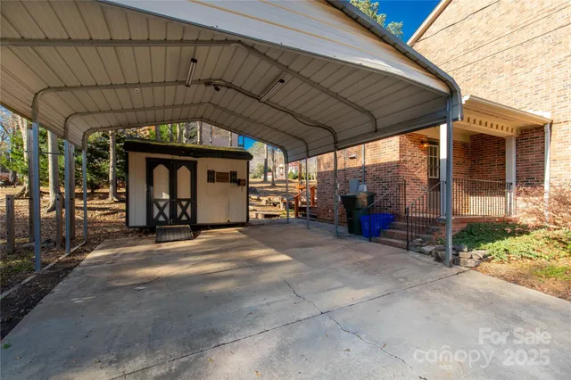 $330,000 | 1652 Village Court, Rock Hill, SC 29732