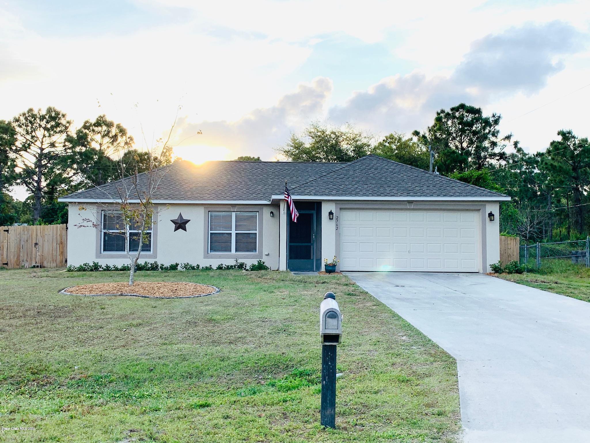2762 Felix Road Southeast Palm Bay, FL 32909 - Photo 1 of 27 Front