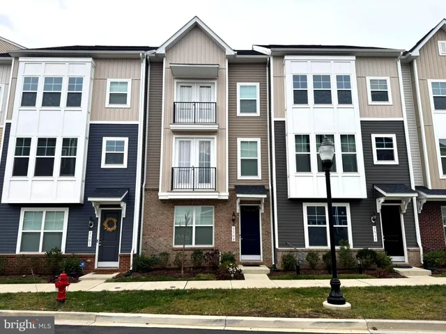 $2,900 | 2509 Gatwick Lane, Unit 60, Frederick, MD 21701