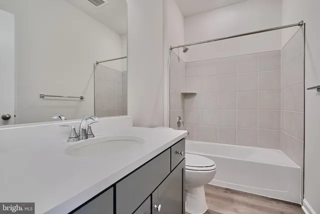 $2,900 | 2509 Gatwick Lane, Unit 60, Frederick, MD 21701