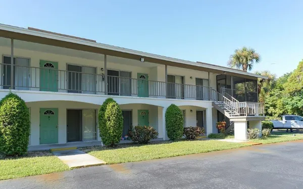 $1,400 | 4035 South School Avenue, Unit D2, Sarasota, FL 34231