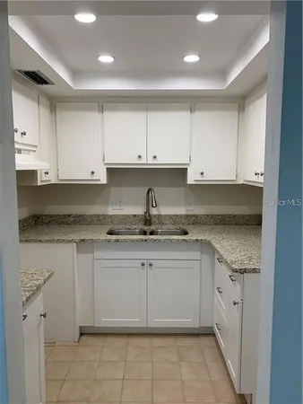 $1,400 | 4035 South School Avenue, Unit D2, Sarasota, FL 34231