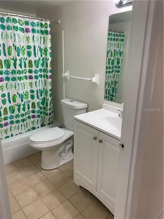 $1,400 | 4035 South School Avenue, Unit D2, Sarasota, FL 34231