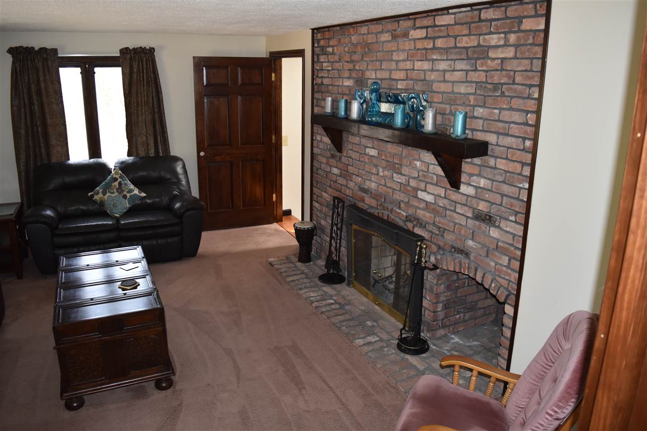 586 Mason Road Milford, NH 03055 - Photo 4 of 18