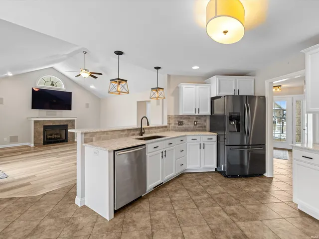 $344,000 | 1226 Bowden Drive, Evansville, IN 47725