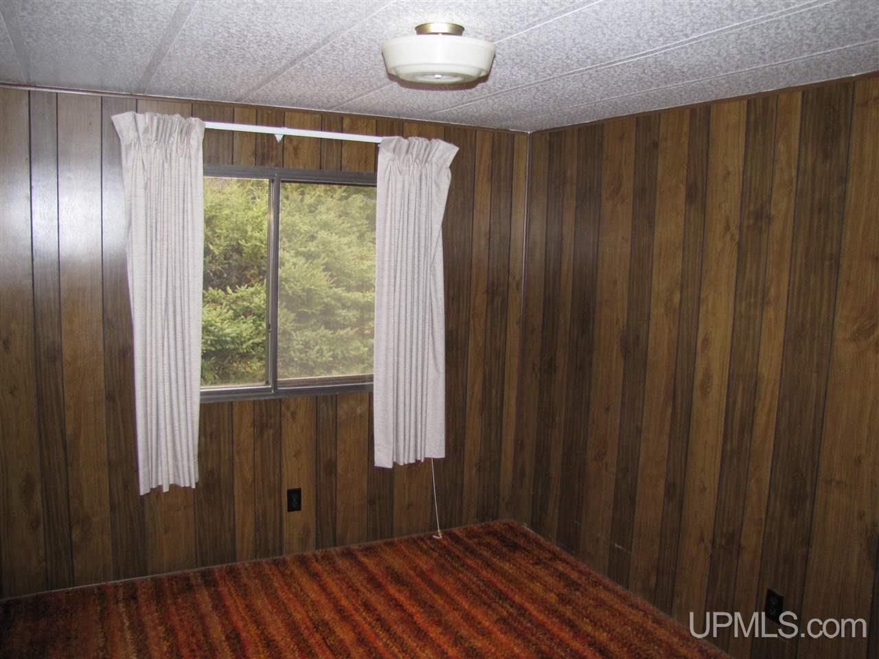 3830 14.5 Road Escanaba, MI 49829 - Photo 5 of 7