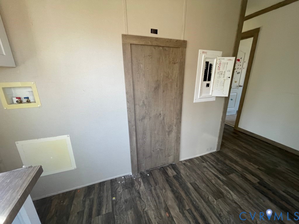 97 Buster Lane West Point, VA 23181 - Photo 20 of 32 a view of empty room with wooden floor