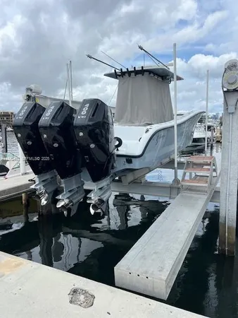 $1,050,000 | 4 Grove Isle Drive, Coconut Grove, FL 33133