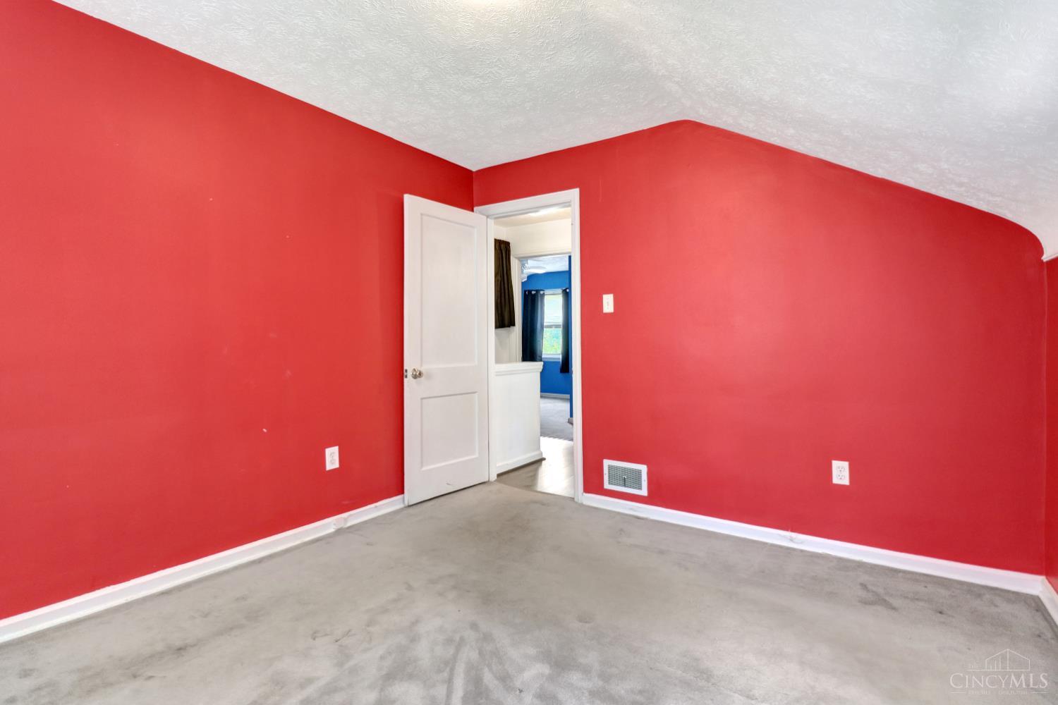 4072 West Fork Road Cincinnati, OH 45247 - Photo 25 of 43