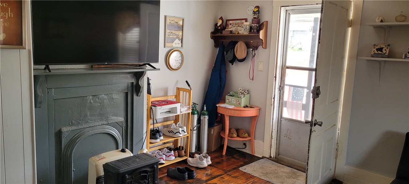 223 2nd Street Newry, SC 29672 - Photo 8 of 29 Unit A