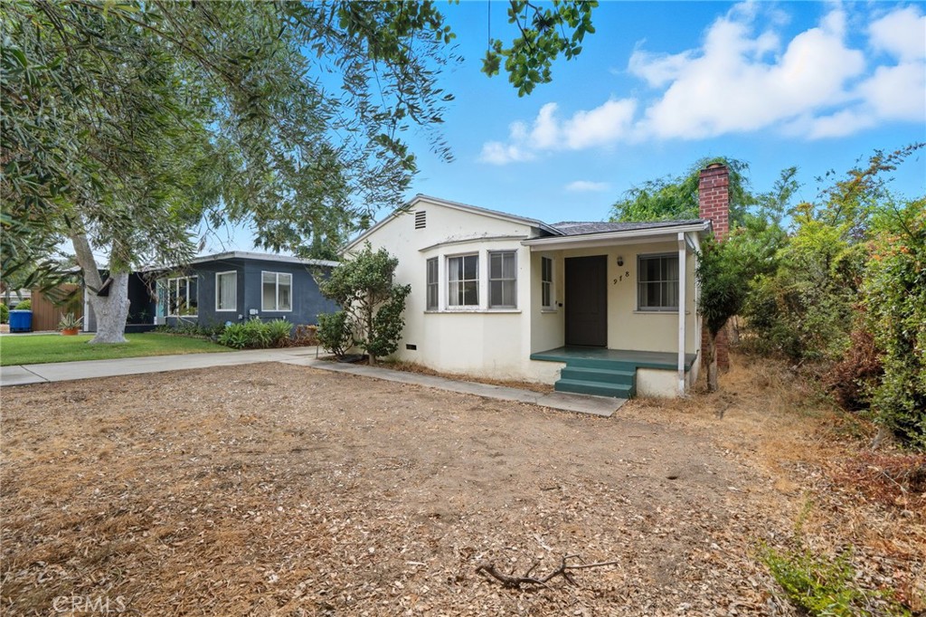 978 West Lehigh Street Altadena, CA 91001 - Photo 2 of 49 a view of outdoor space yard and house
