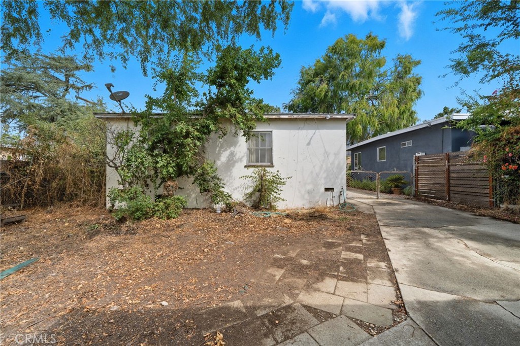 978 West Lehigh Street Altadena, CA 91001 - Photo 26 of 49 a view of a house with a yard and tree