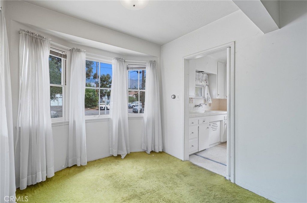 978 West Lehigh Street Altadena, CA 91001 - Photo 34 of 49 an empty room with windows
