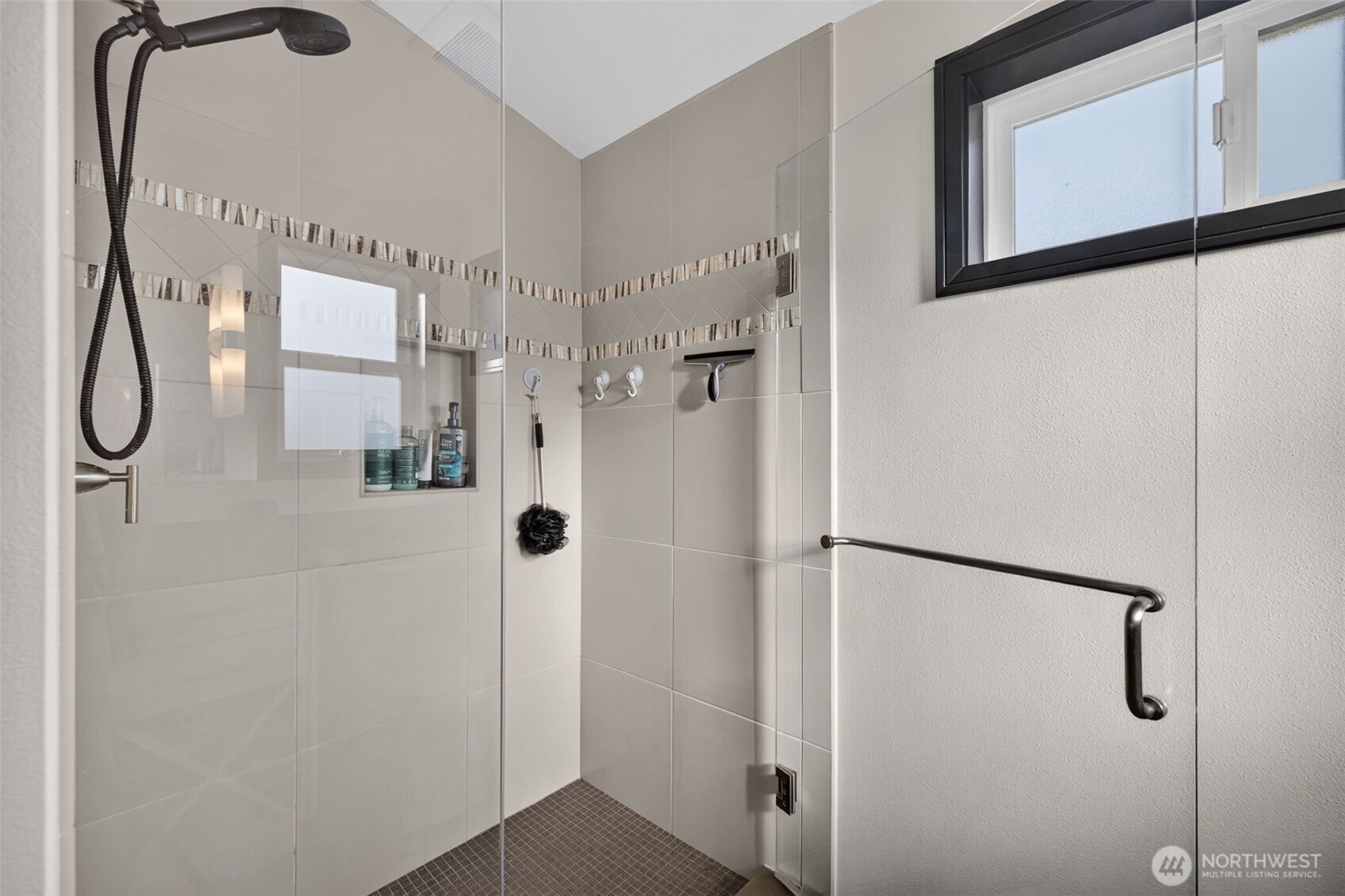 610 Daley Street, Unit E Edmonds, WA 98020 - Photo 20 of 29