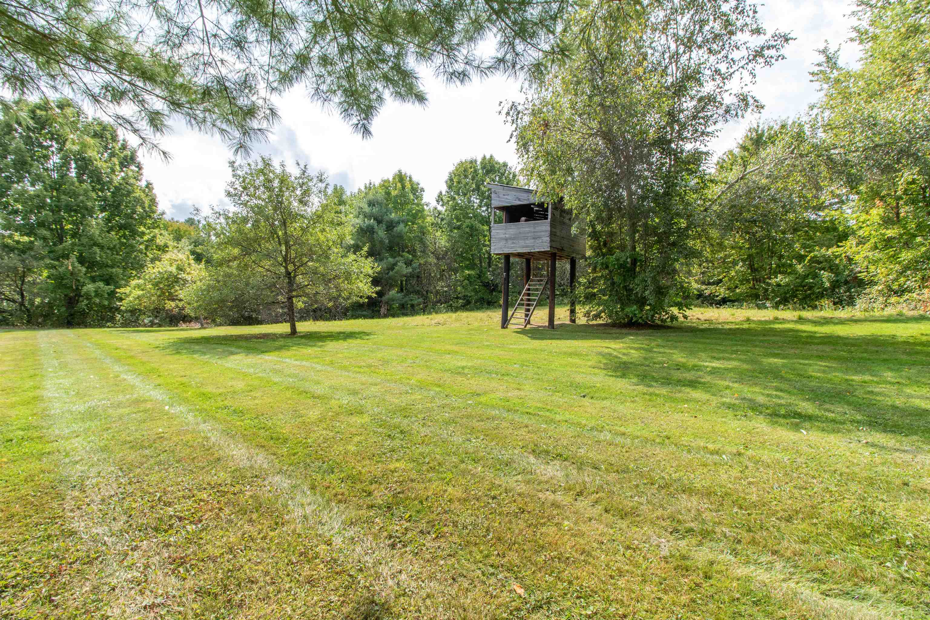 99 River Road Irasburg, VT 05860 - Photo 5 of 59