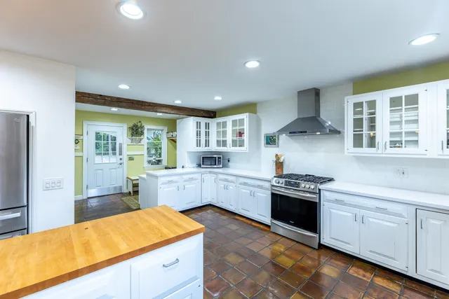 $1,199,000 | 63 Shiloh Lane, Norwich, VT 05055